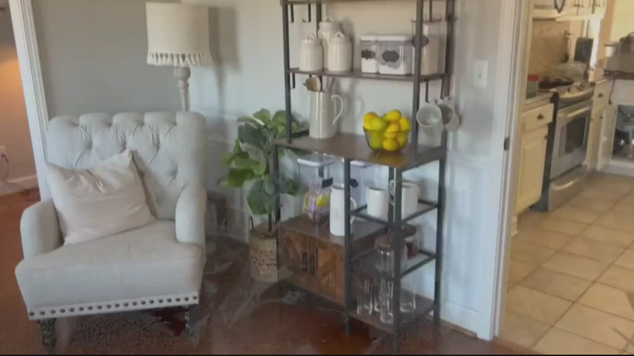 6-Tier Farmhouse Kitchen Baker’s Rack: Heavy-Duty Microwave Stand & Coffee Bar with Storage Cabinet